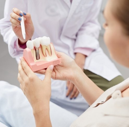 Model smile with dental implant supported dental crown