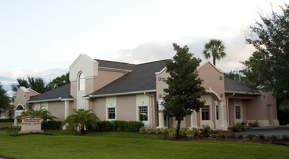 Outside view of Port Charlotte Florida dental office