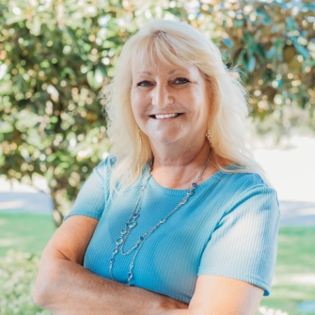 Dental treatment coordinator Patty